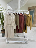 بدلة نسائي تنورة