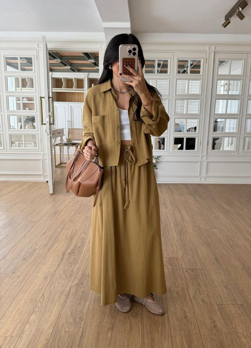 بدلة نسائي تنورة