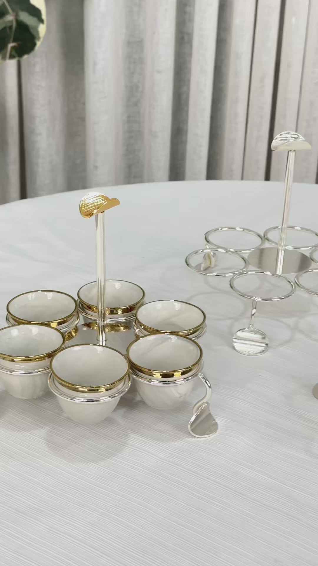 حامل فناجين