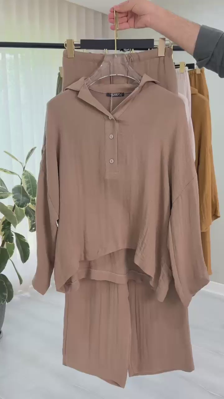 بدلة نسائي بثلاث ازرار