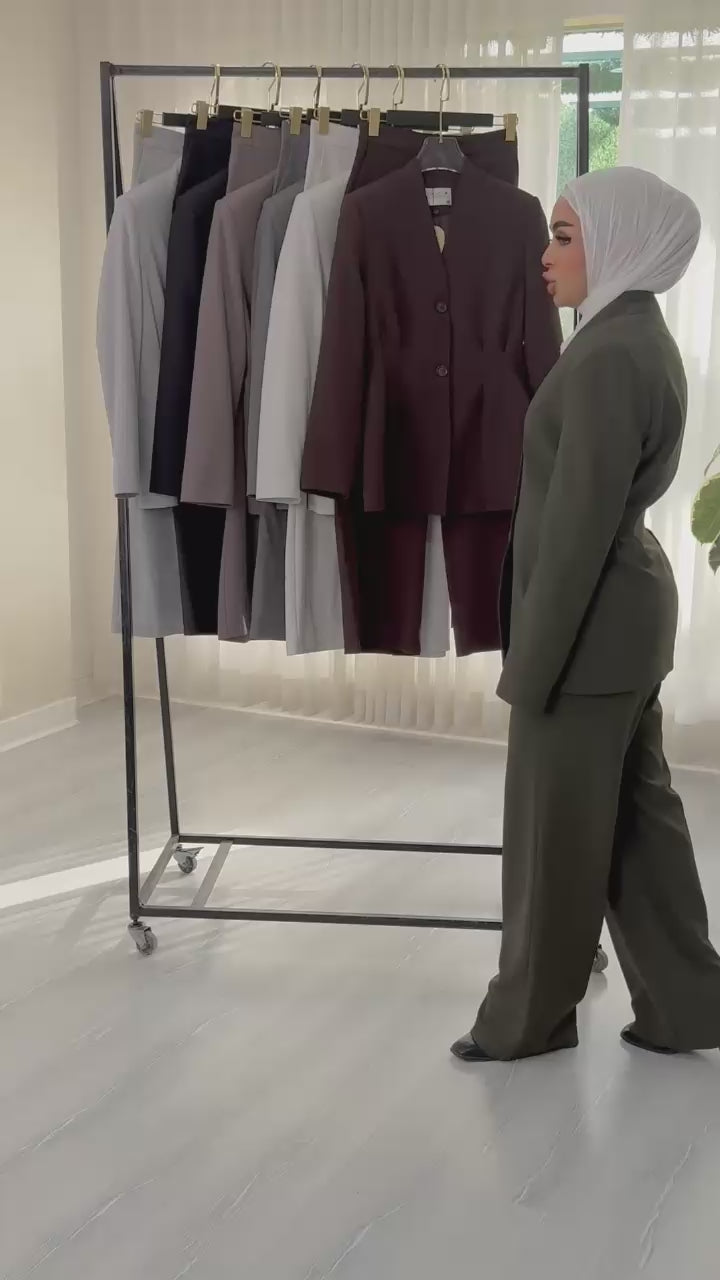 بدلة نسائى رسمية