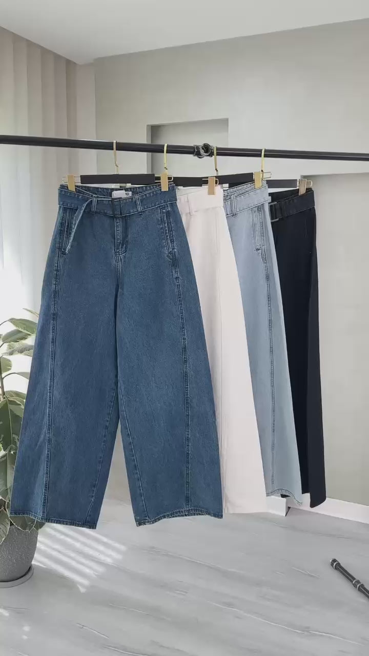 بنطلون نسائي مع حزام