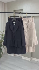 رسمي  نسائي