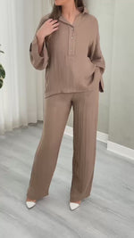 بدلة نسائي بثلاث ازرار