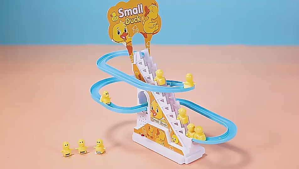 لعبة انزلاق البطريق مع الأضواء والموسيقى