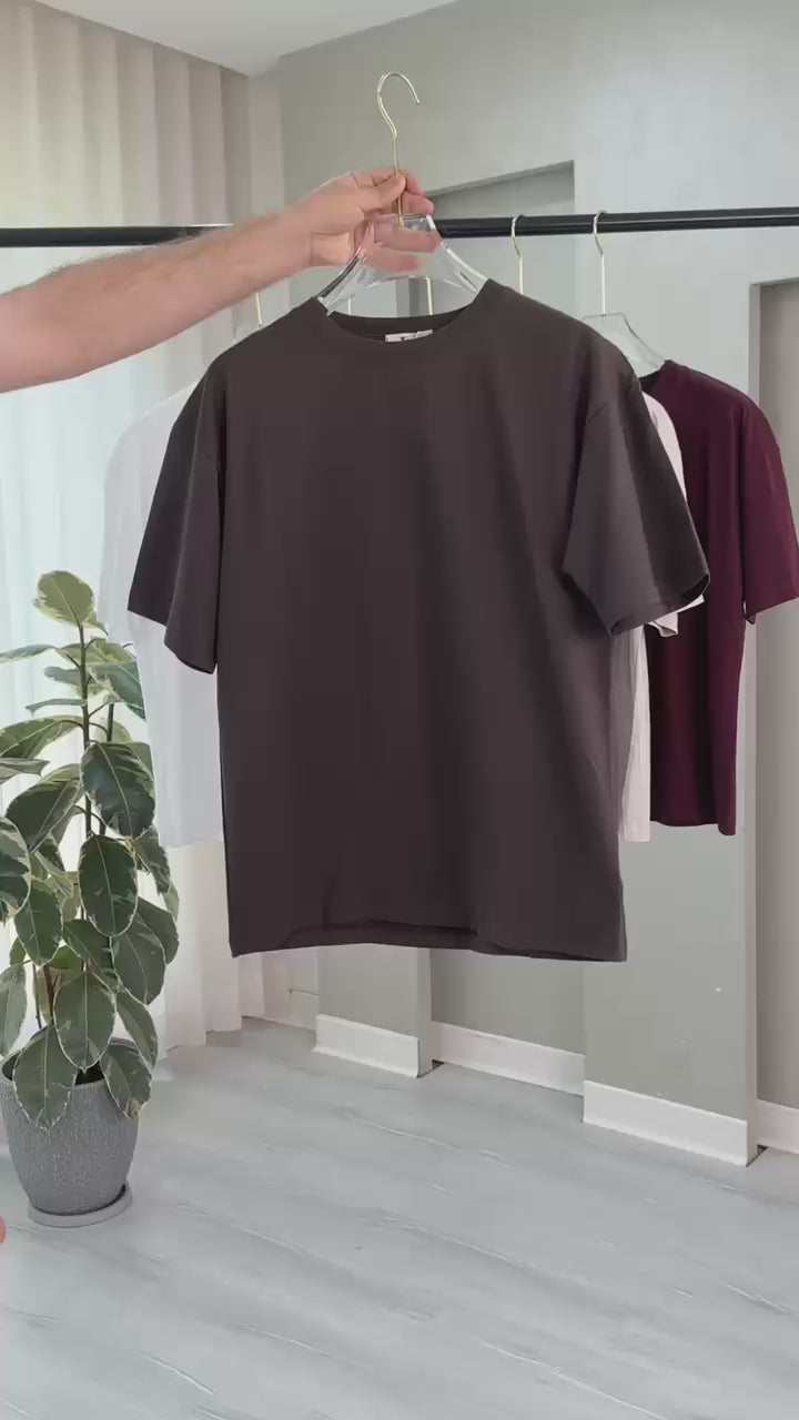 بلوزة نسائي باكمام قصيرة