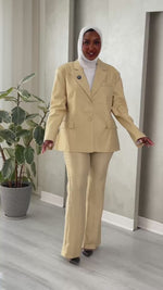 بدلة نسائي محتشمة