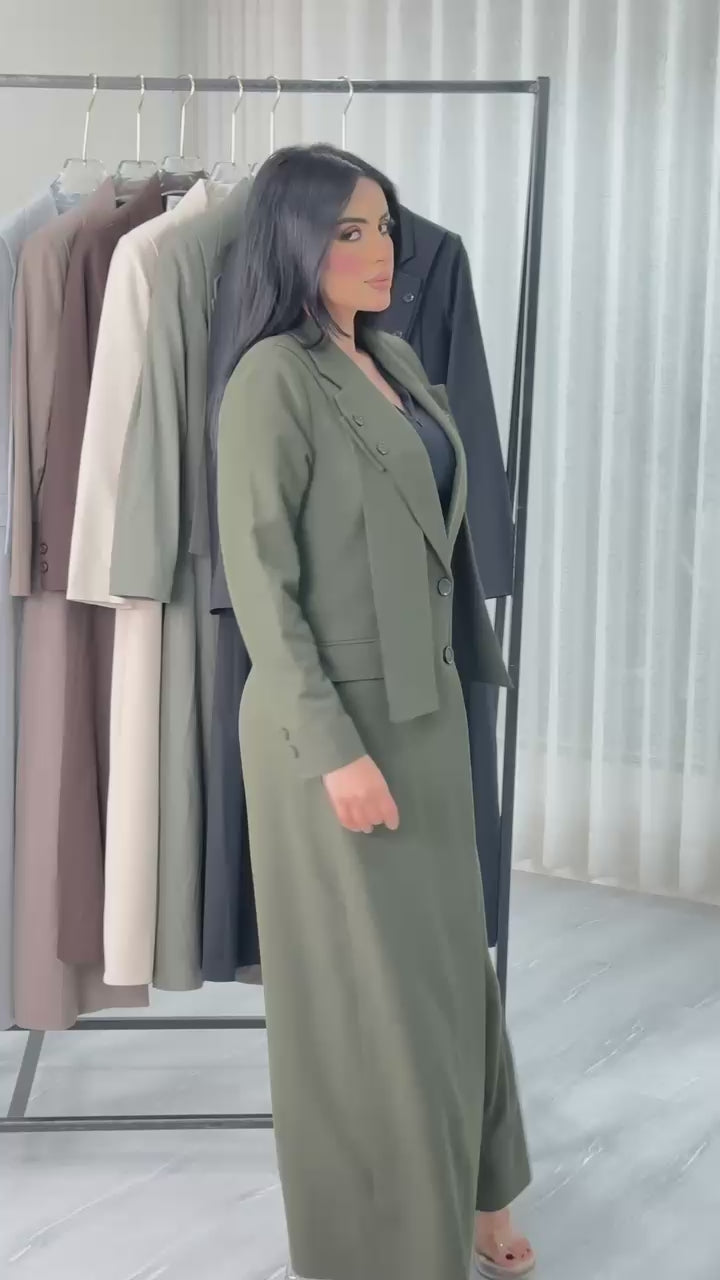 جاكيت اسكارف