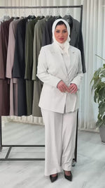 بدلة نسائي بربطة خصر