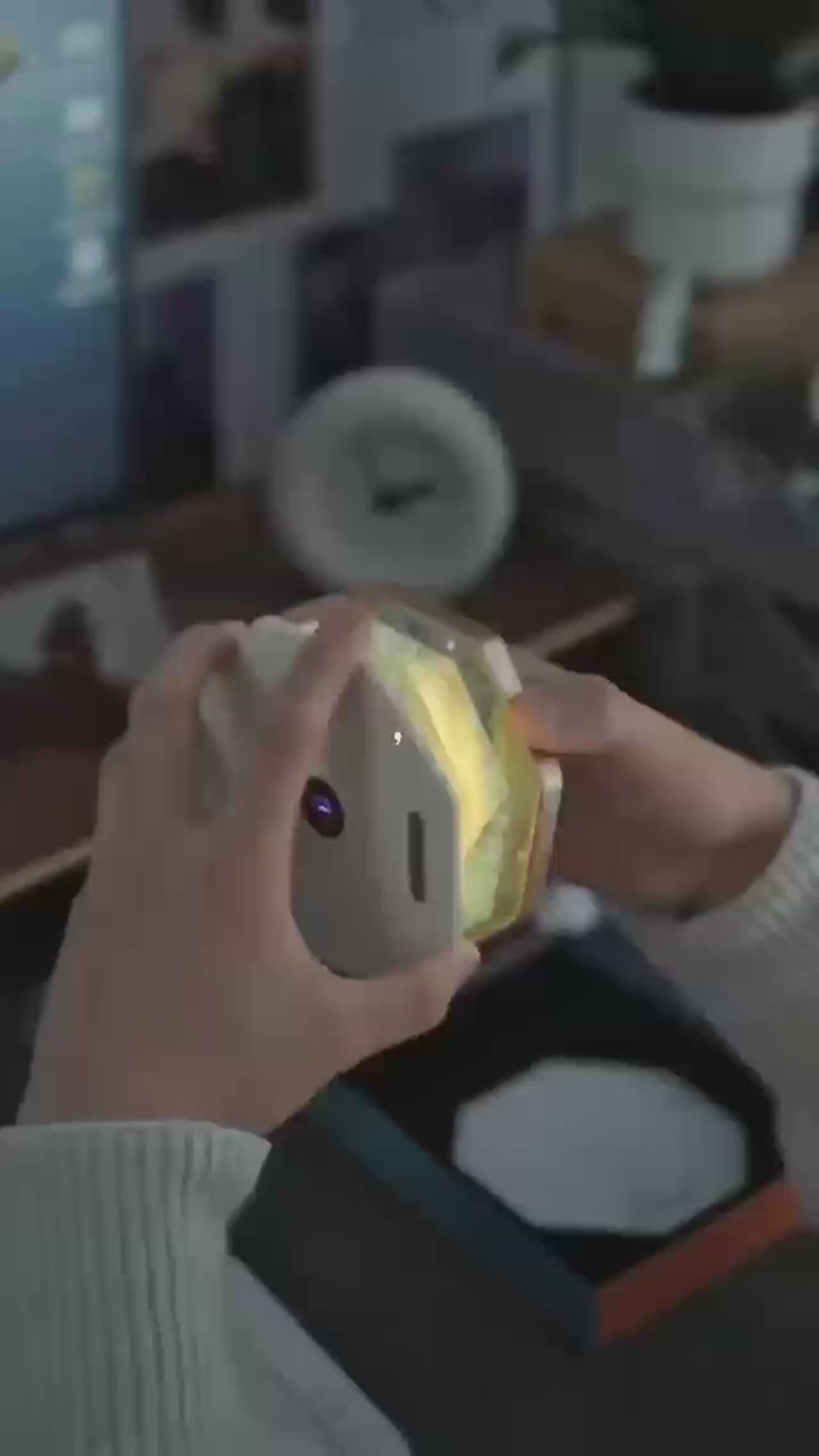 مصباح ورقي قابل للطي