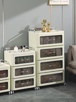 طاولة جانبية بلاستيكية حديثة باللون البني مع أبواب شفافة ودرج بلاستيكي مرن