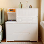 طاولة ماكياج مع مقعد ومرآة مضيئة